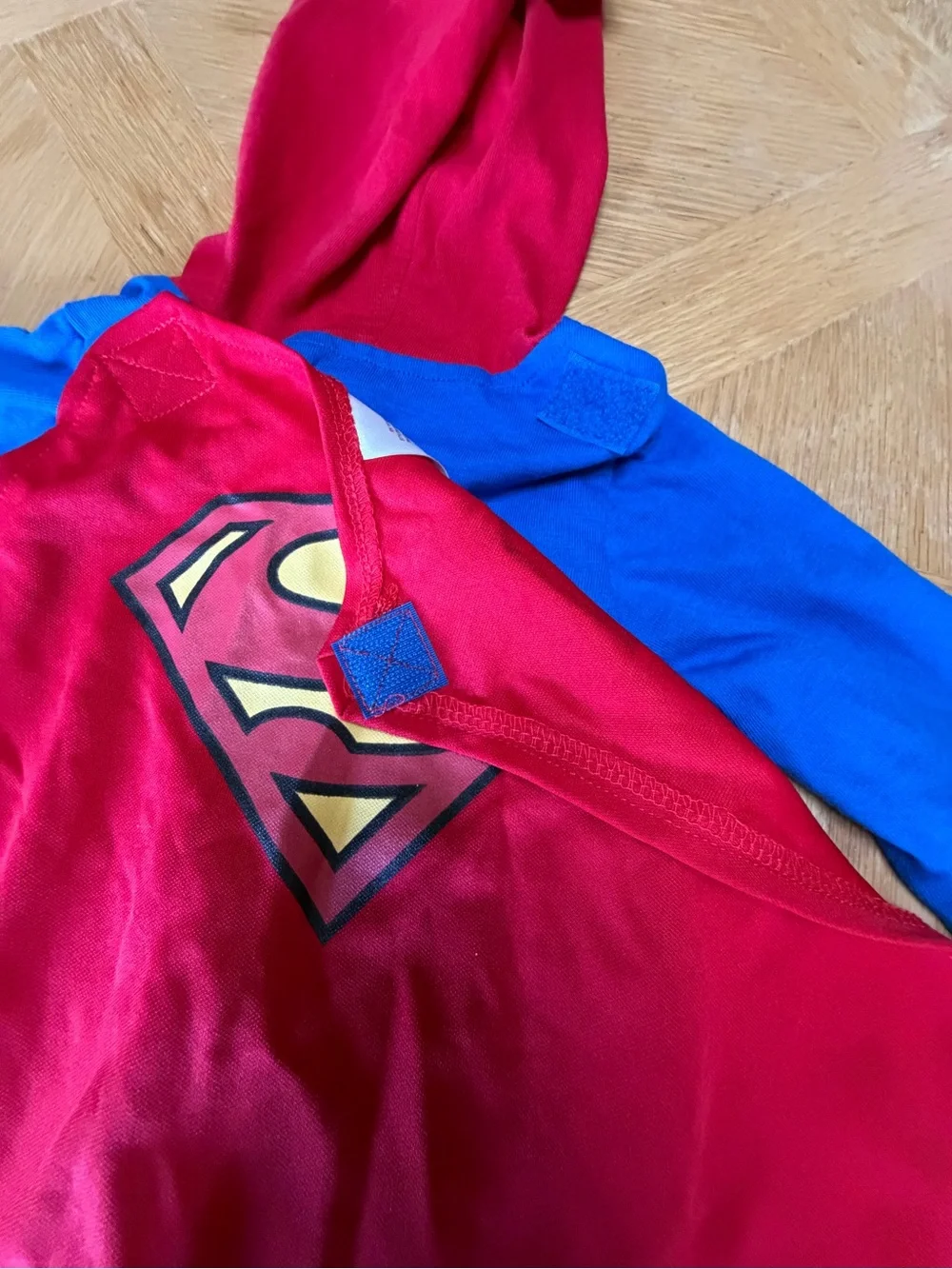 NWT! Superman Red & Blue Hooded pajamas/ Costume Size 3-6 Months